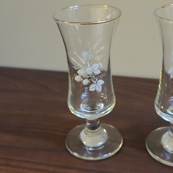 Set of 3 mini retro drinking glasses - Picture 3 of 12